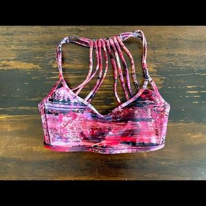Push up lululemon sports bra